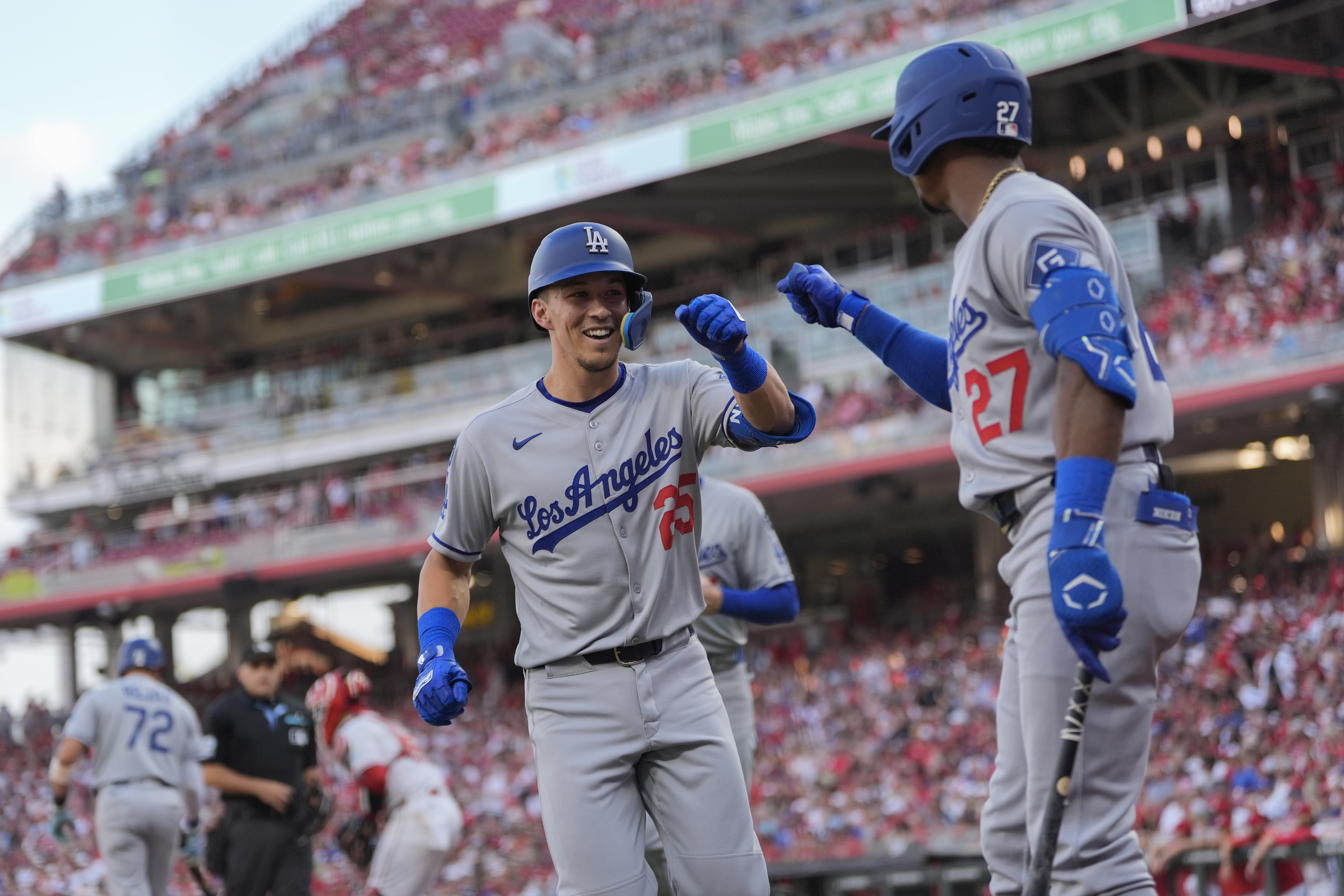 Dodgers activate Max Muncy from injured list, but also put Tommy Edman on the shelf