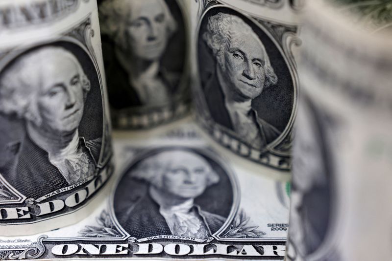 US dollar rises as market eyes Fed chair successor