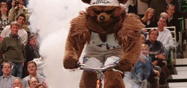 Former Jazz Bear battles cancer, remembers young patients who always smiled