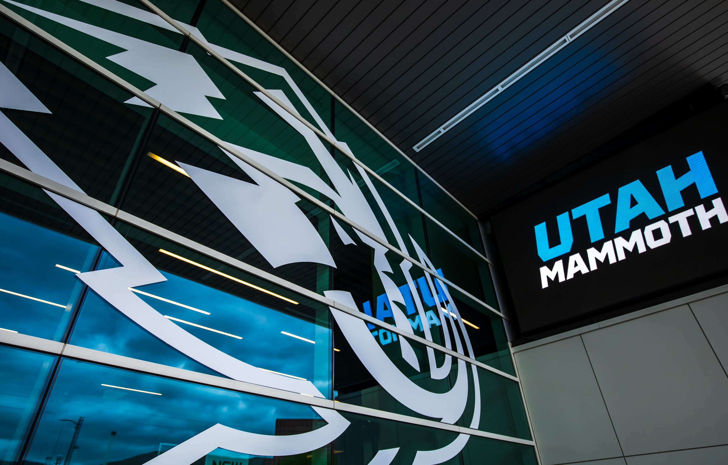 Utah Mammoth owner sues Oregon company amid growing trademark dispute 