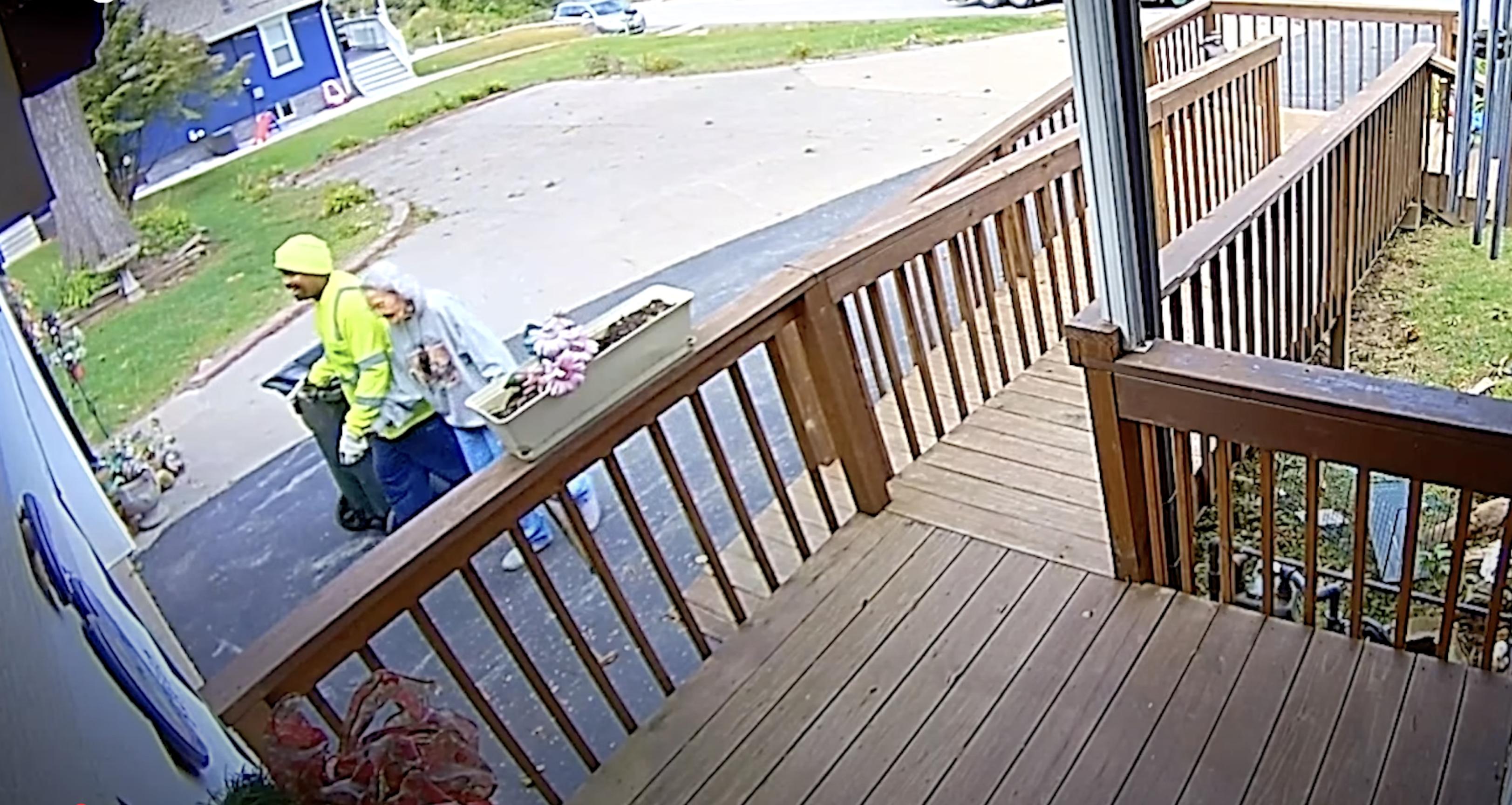 A sanitation worker helps an elderly lady bring her garbage can up to her home in this wholesome video caught on a doorbell camera.