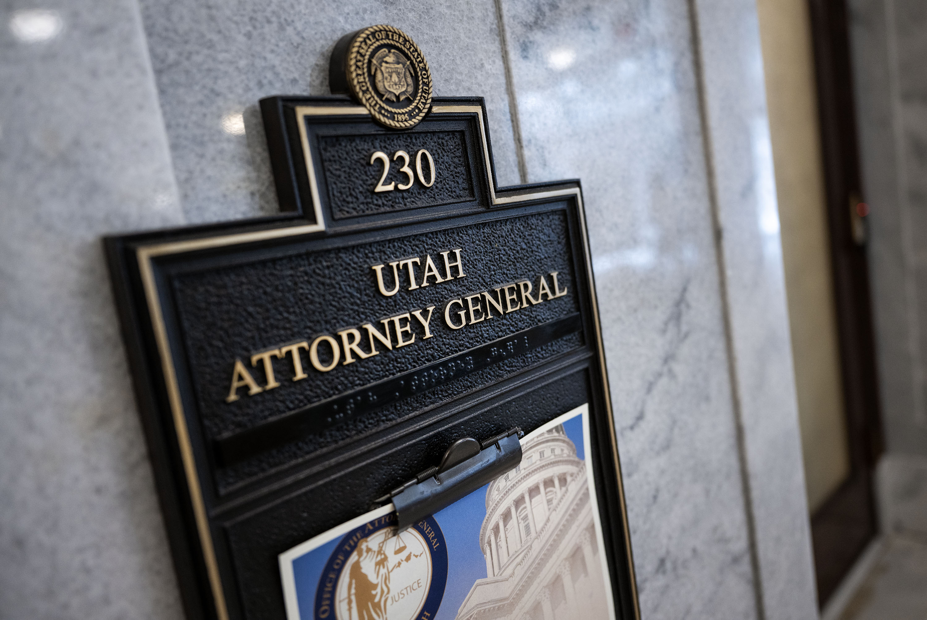 Utah Attorney General Derek Brown and 50 other attorneys general in the country are urging the Department of Justice to address illegal online gambling.