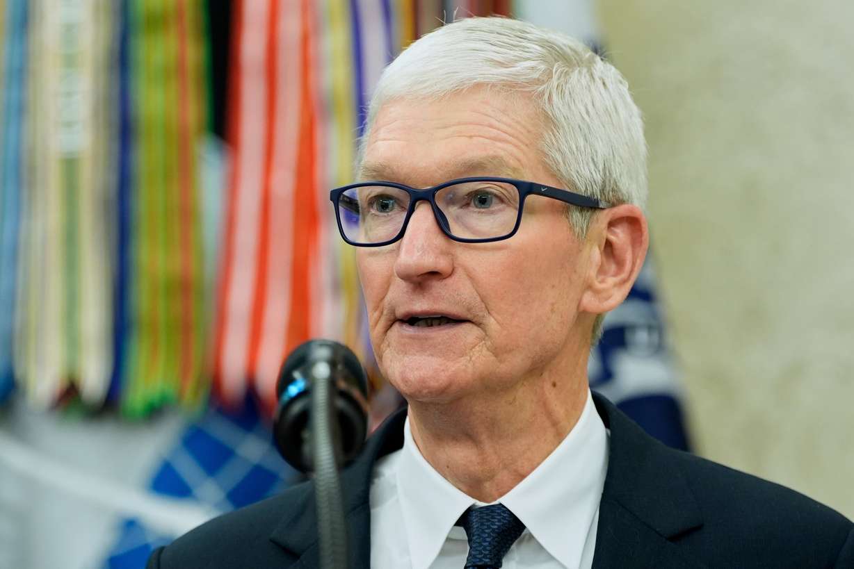 Apple CEO Tim Cook speaks in the Oval Office, Wednesday, in Washington.