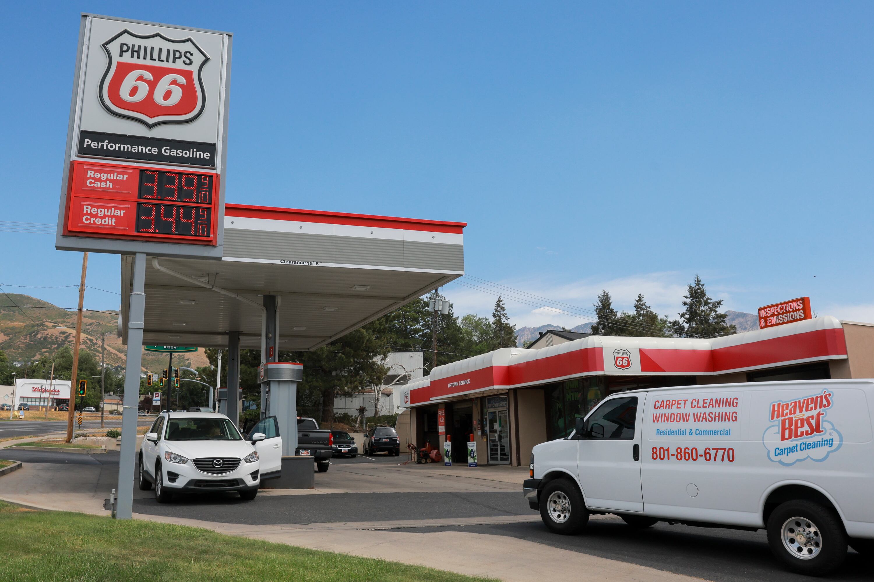 Cars refuel at a Phillips 66 in Salt Lake City on Aug. 7.