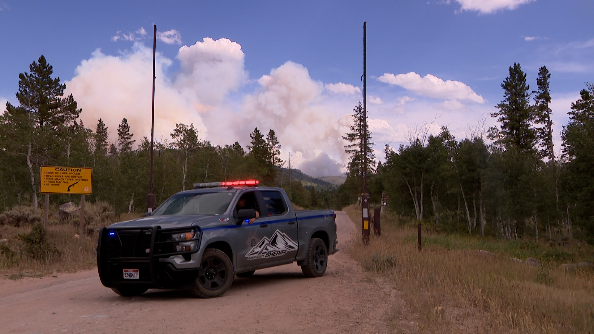 Campers evacuated after fire breaks out near Mirror Lake Highway in Summit County