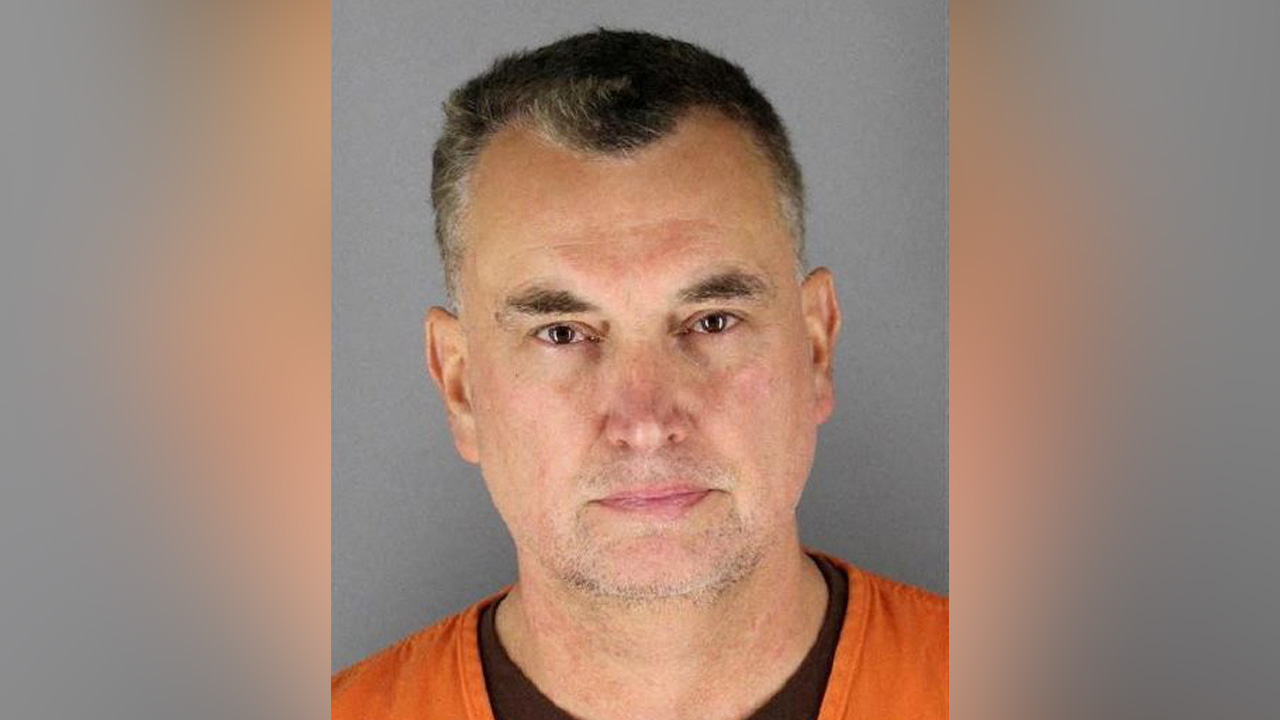Suspect in shooting of Minnesota lawmakers pleads not guilty in federal court