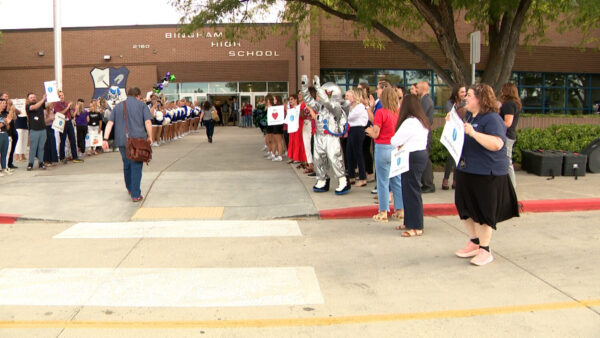 Jordan School District throws welcome celebration for its 280 new teachers