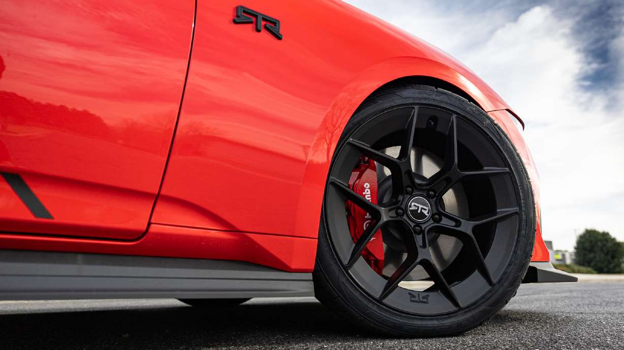 Pro drivers to showcase the capabilities of RTR's best vehicles at this Utah event