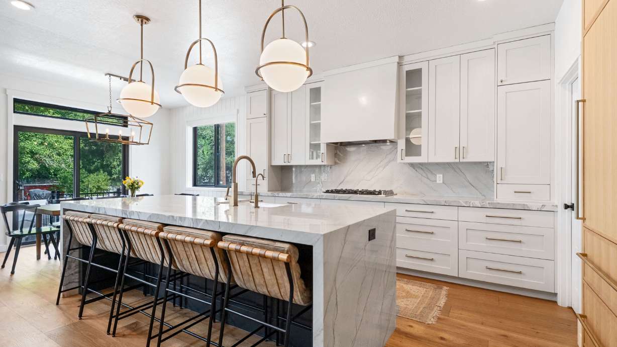 Key emerging trends in kitchen countertop design for 2025