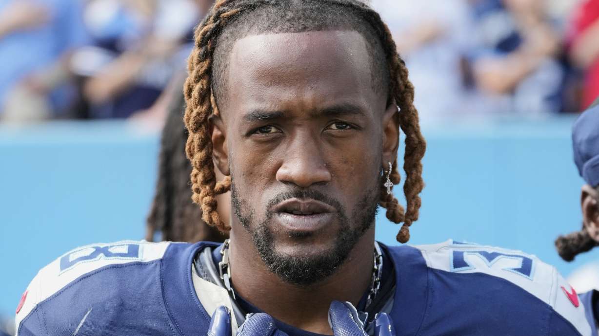 FILE - Tennessee Titans cornerback L'Jarius Sneed (38) looks on before an NFL football game against the Indianapolis Colts, Sunday, Oct. 13, 2024, in Nashville, Tenn.