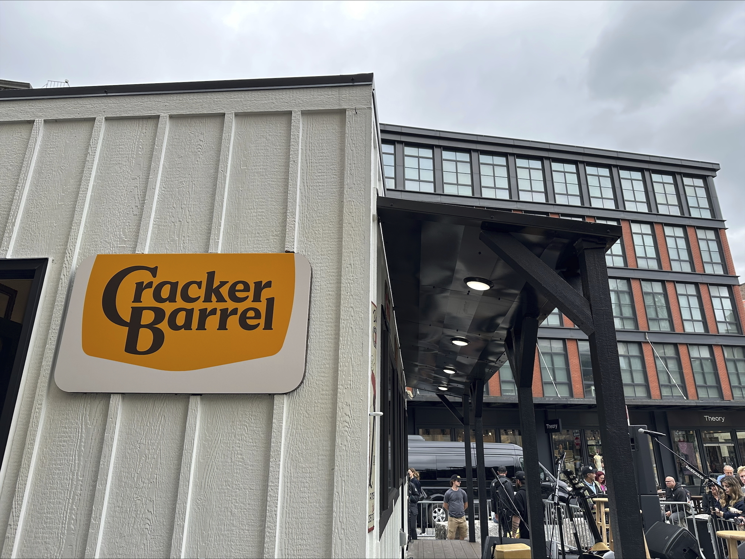 Cracker Barrel unveils a new logo as part of wider rebrand efforts; shares fall