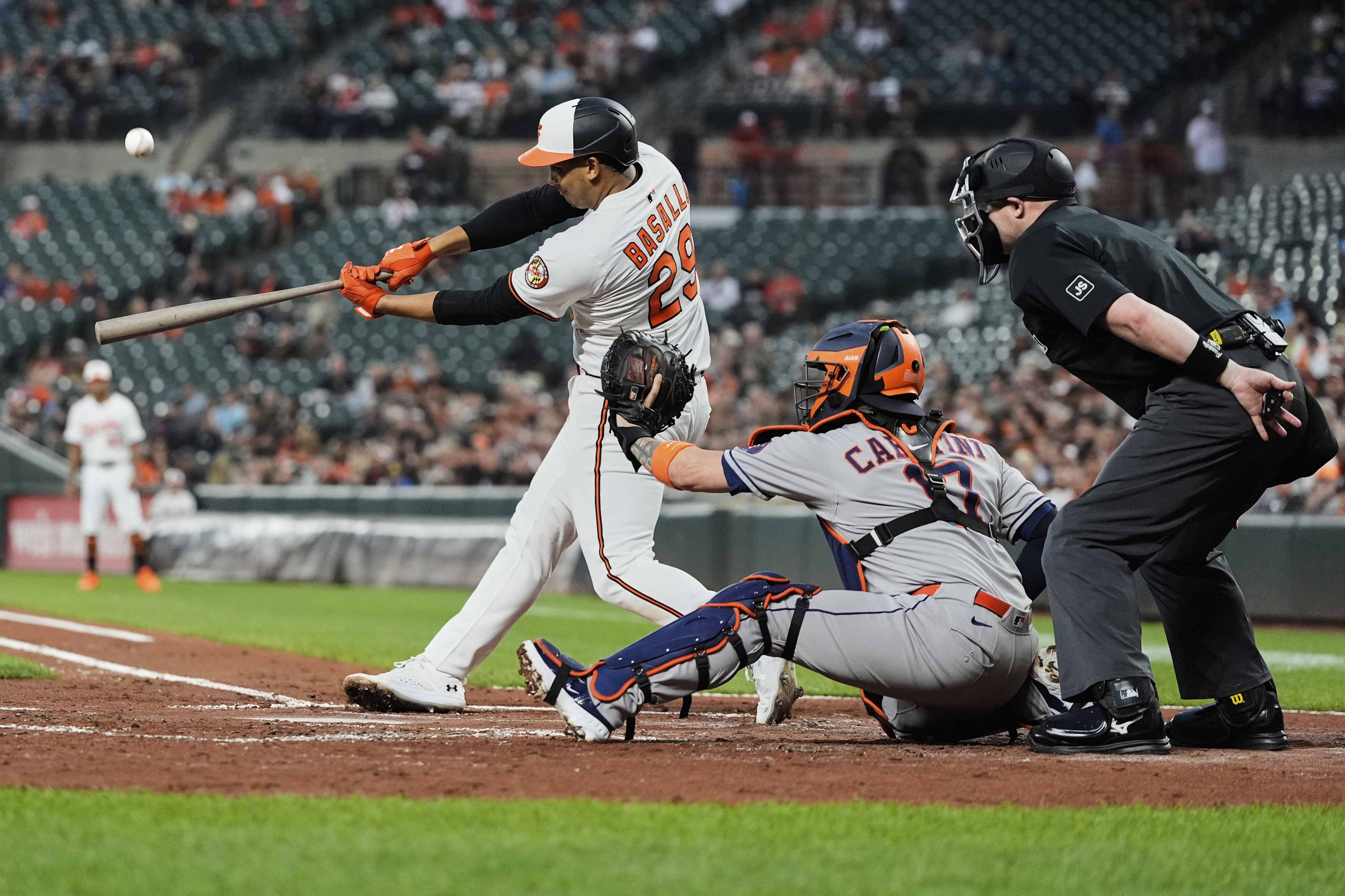 Baltimore Orioles' Sam Basallo (29) flies out during the second inning of a baseball game against the Houston Astros, Thursday, Aug. 21, 2025, in Baltimore.