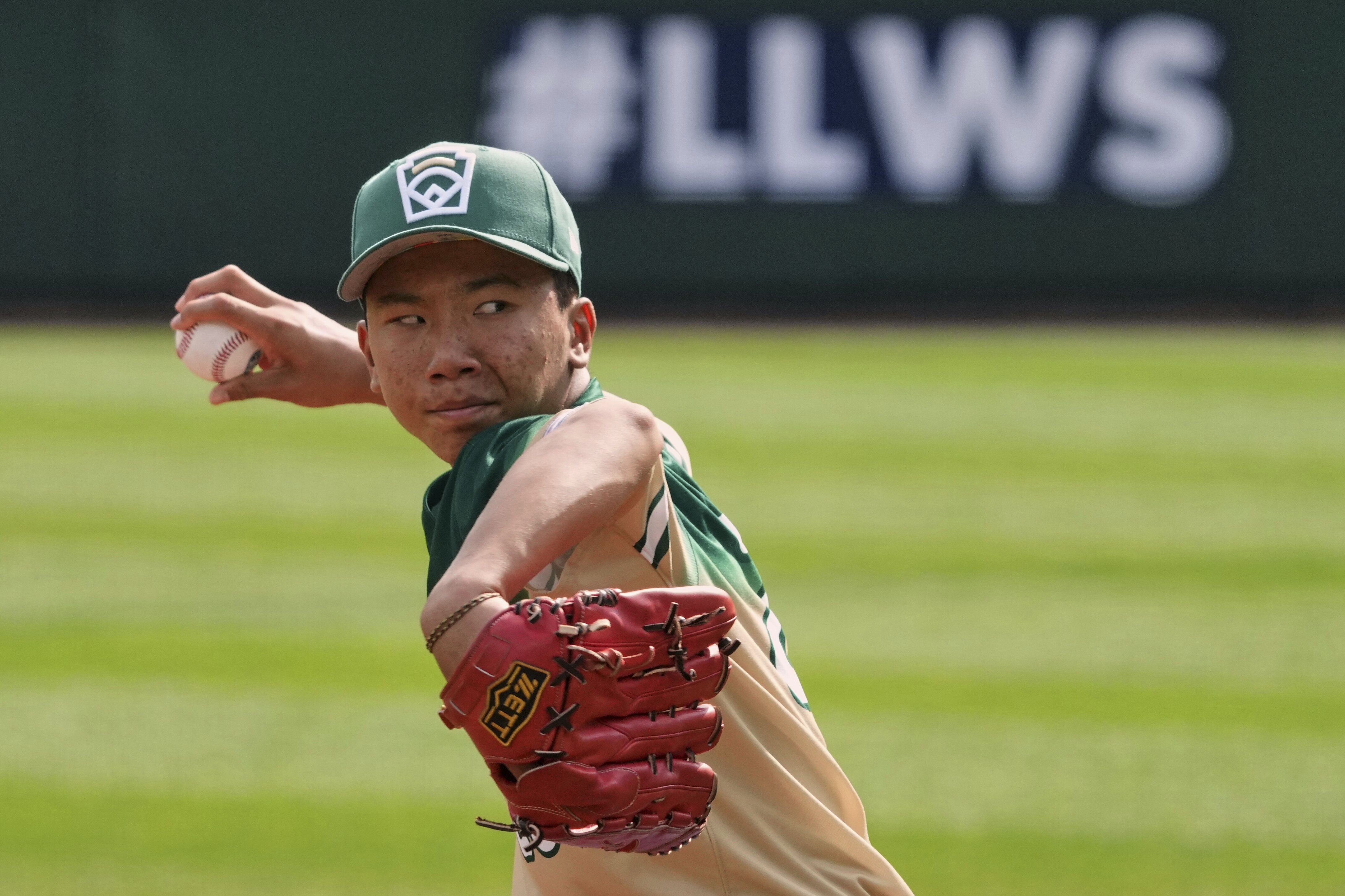 Taiwan's Lin Chin-Tse delivers during the fourth inning of the Little League World Series Championship game against Las Vegas, Nev., in South Williamsport, Pa., Sunday, Aug. 24, 2025.