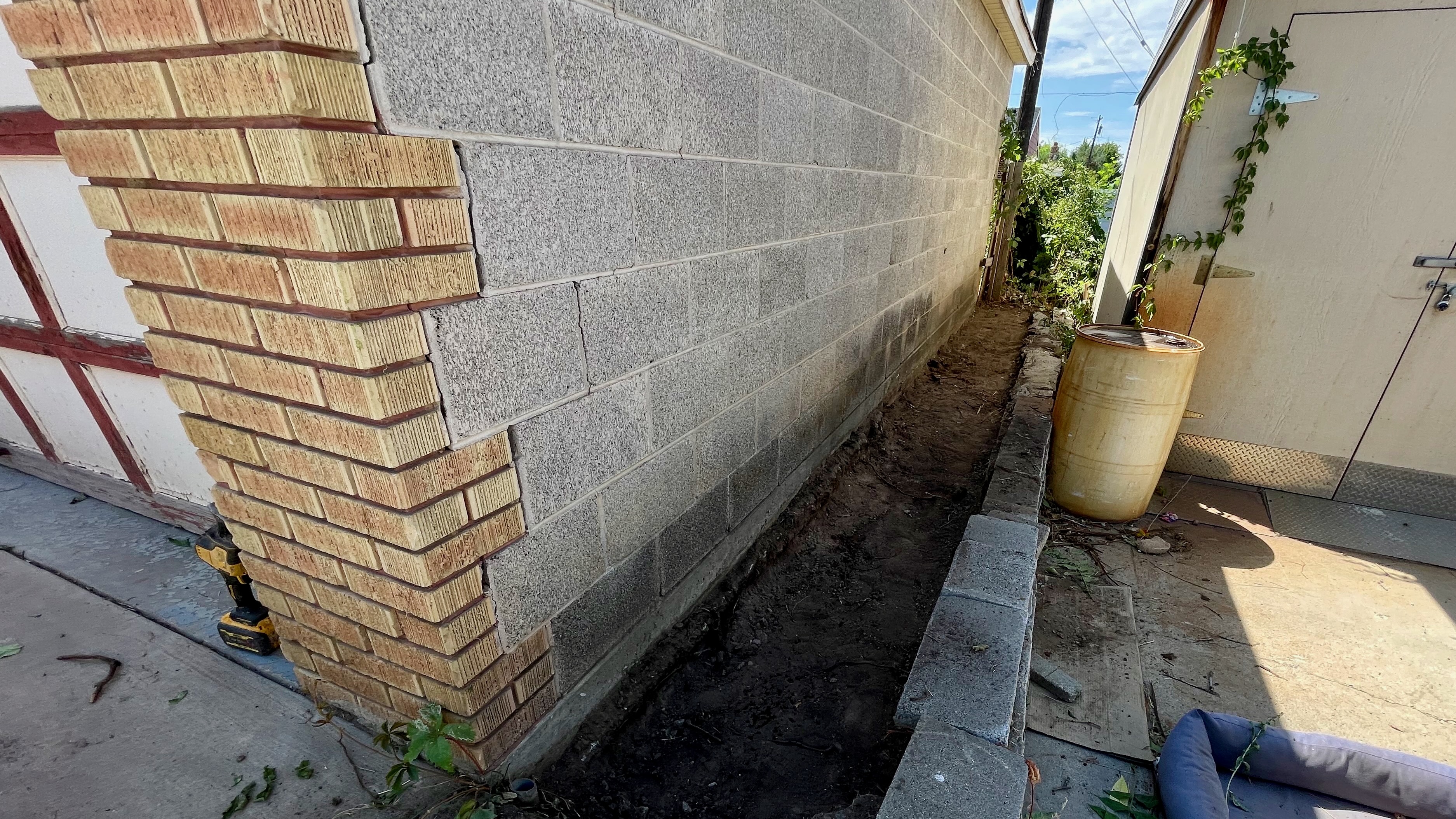 Explosive materials safely removed after being found buried outside Washington Terrace home