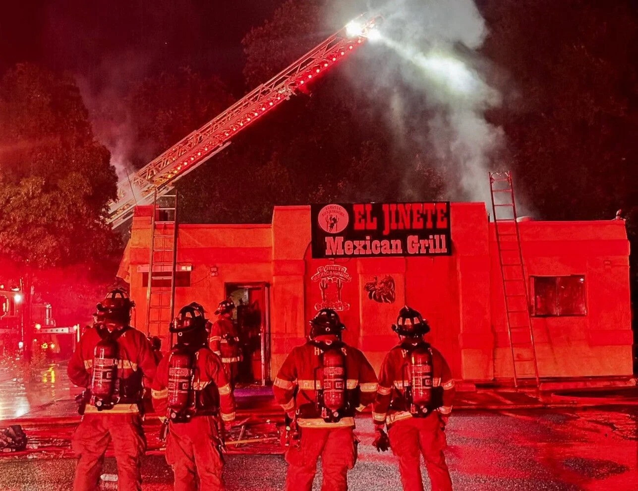 Fire tears through roof of southern Utah restaurant, causing $150K in damage, chief says