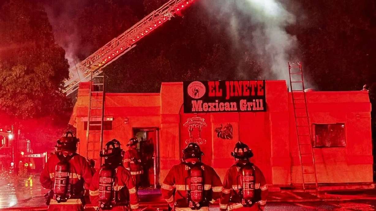 Fire crews fight an early morning blaze at El Jinete Mexican Grill on State Street in Hurricane, Tuesday. No injuries were reported, though damage is estimated at $150,000, Hurricane Fire Battalion Chief Tyler Ames said.