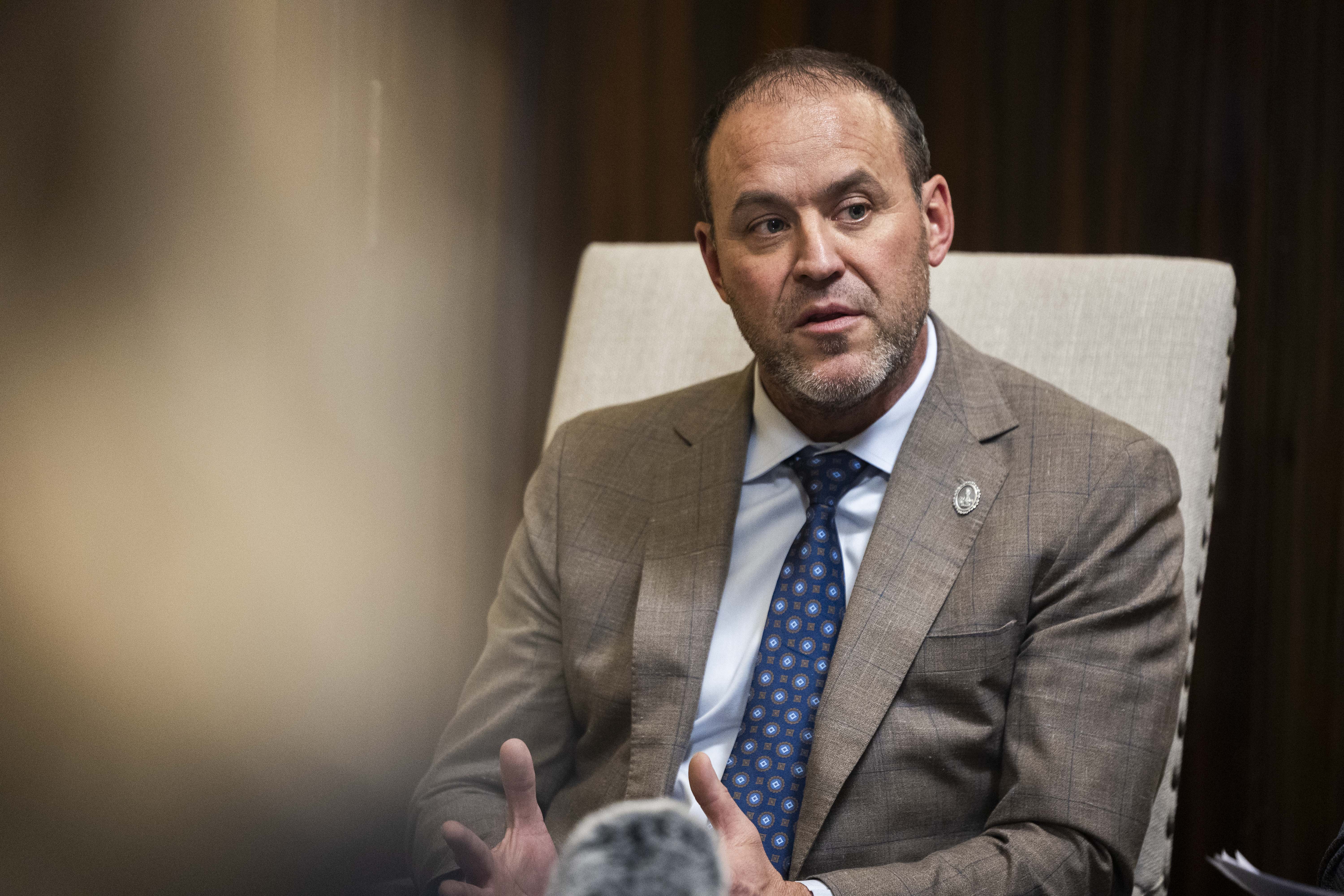 Lawmakers still unsure how to respond to public union bill referendum