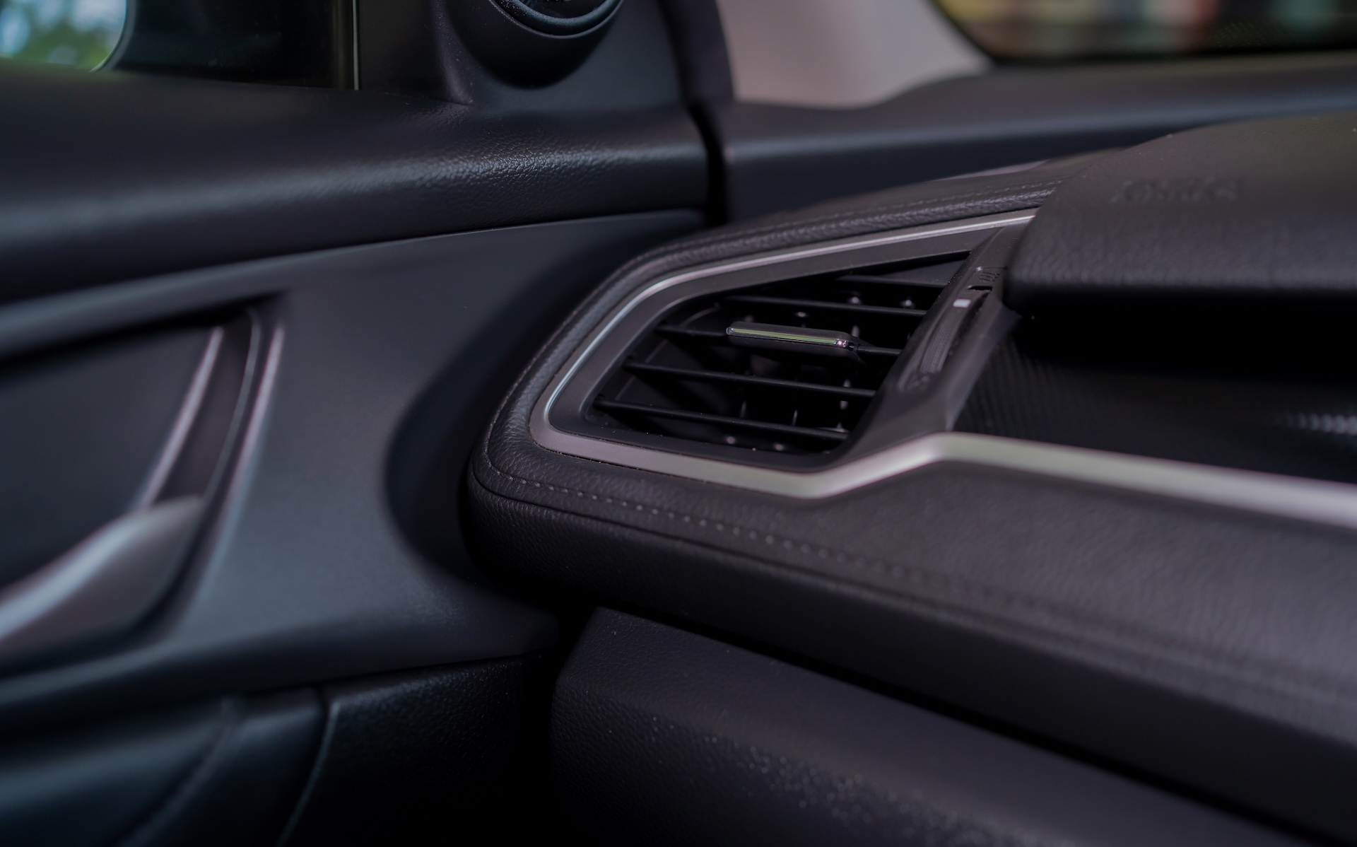 Police therapy dog in training dies in North Salt Lake officer's vehicle