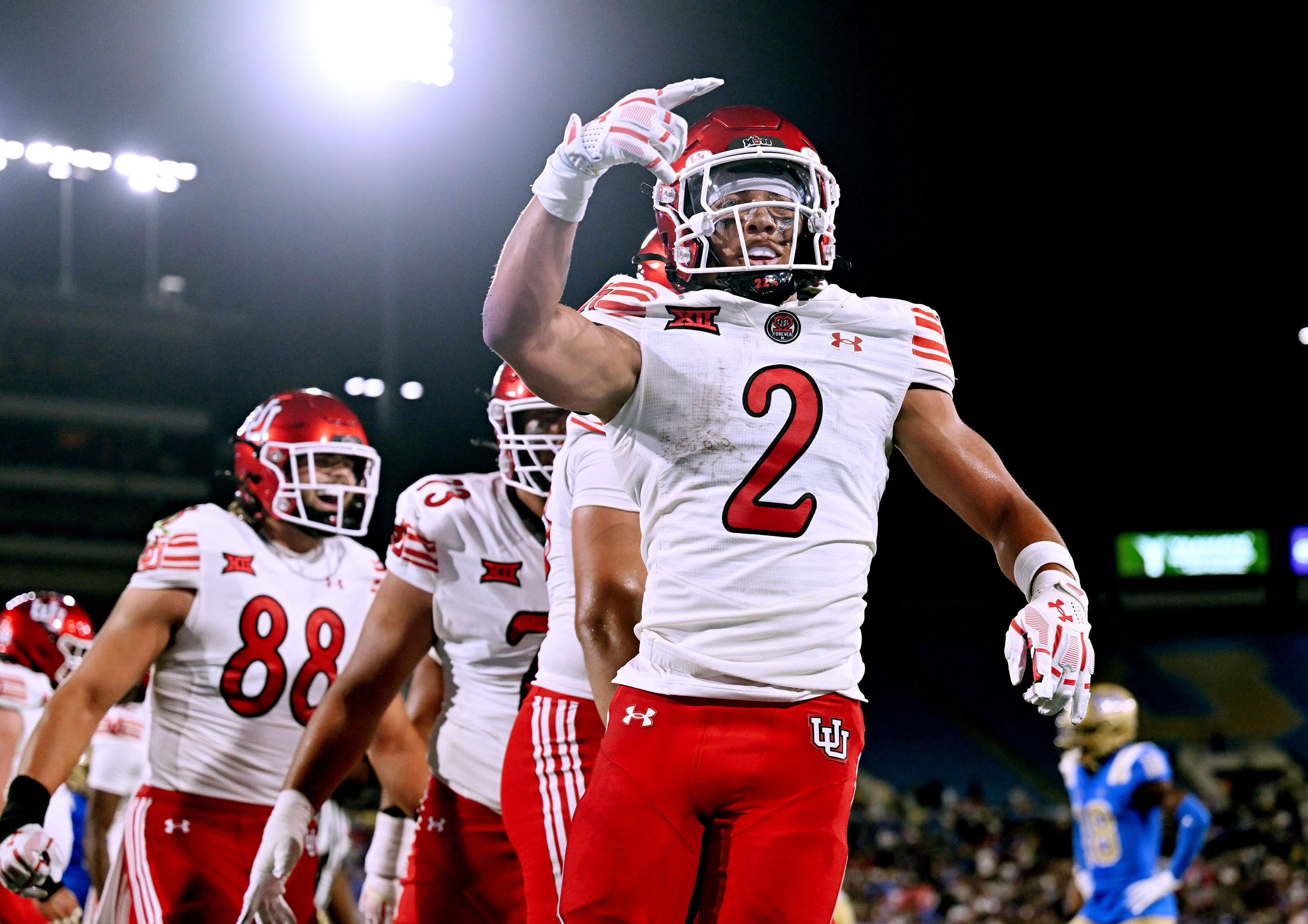 Top Sports story anchor