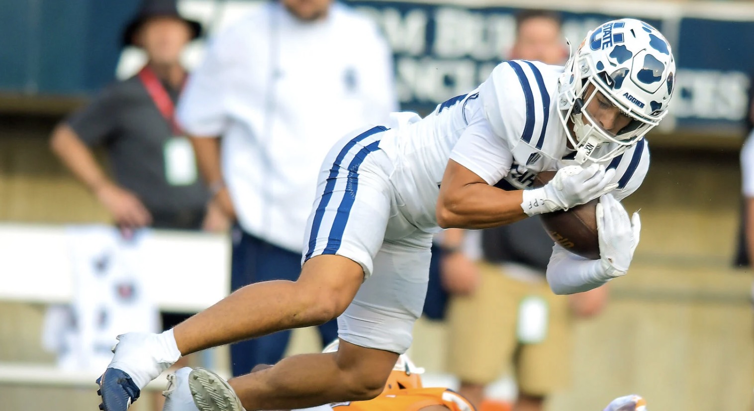 Utah State pulls away from UTEP to earn first win under Bronco Mendenhall