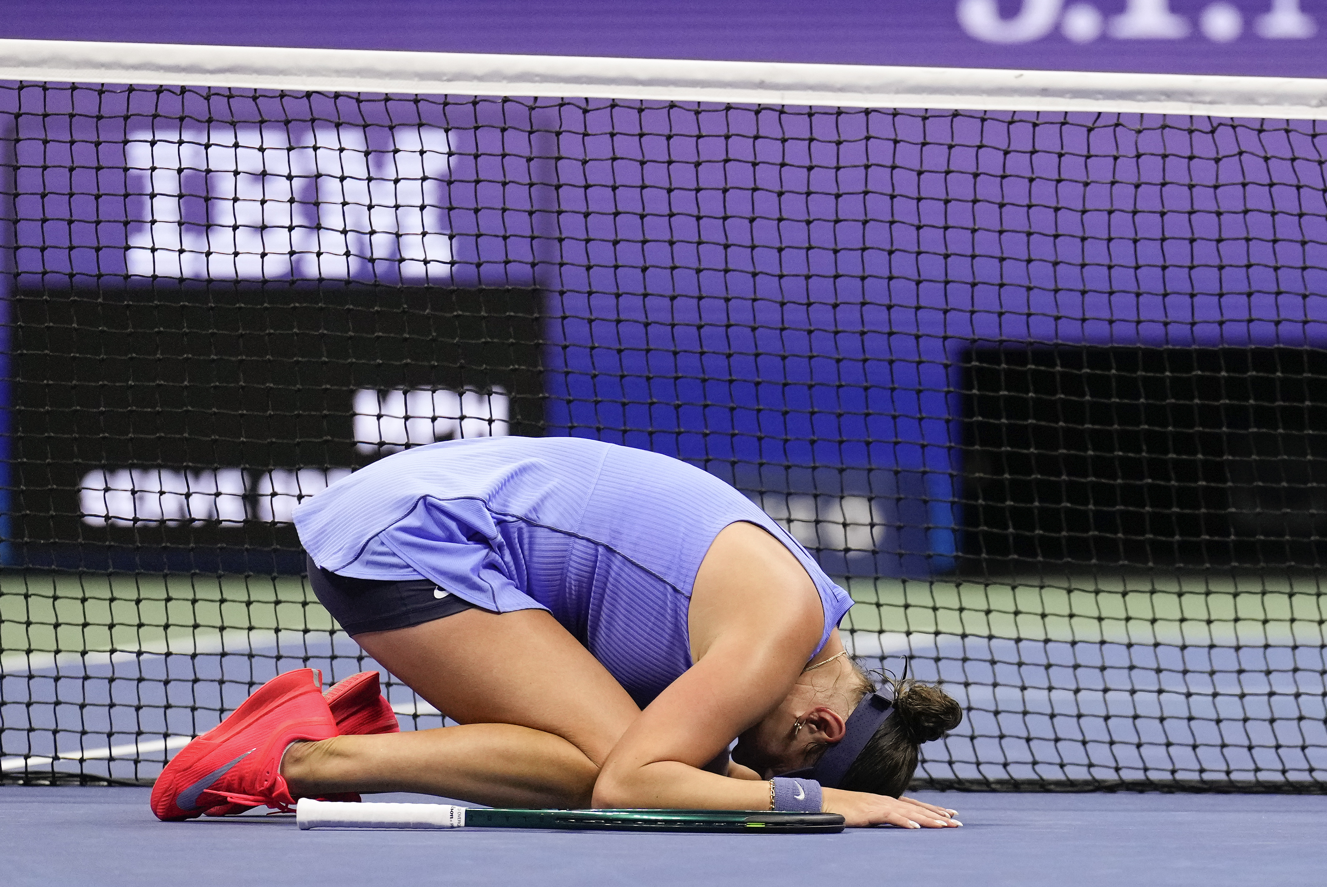 Amanda Anisimova defeats Naomi Osaka at the U.S. Open to reach her 2nd Grand Slam final in a row