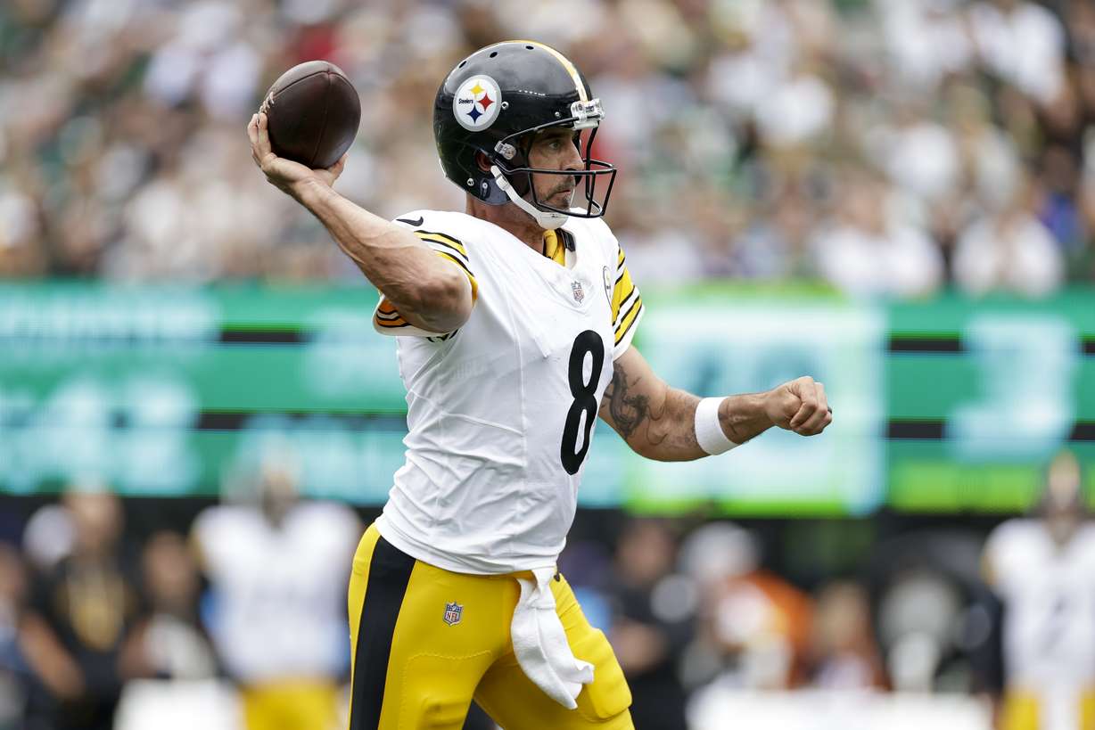 Pittsburgh Steelers quarterback Aaron Rodgers throws a pass against the New York Jets during the first half of an NFL football game Sunday, Sept. 7, 2025, in East Rutherford, N.J.