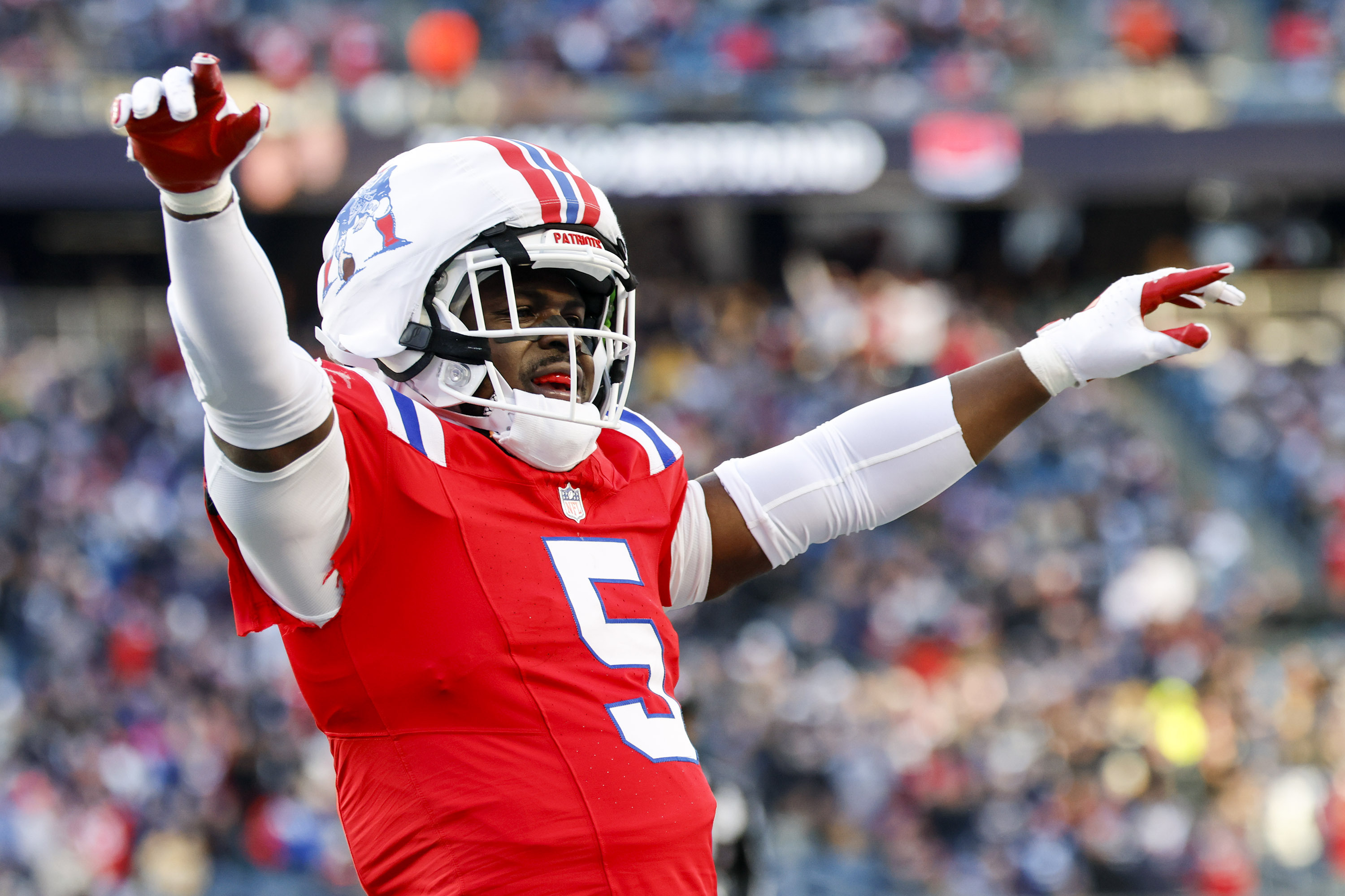 FILE - New England Patriots safety Jabrill Peppers (5) reacts after a stop during the second half of an NFL football game against the Indianapolis Colts, Sunday, Dec. 1, 2024, in Foxborough, Mass. 