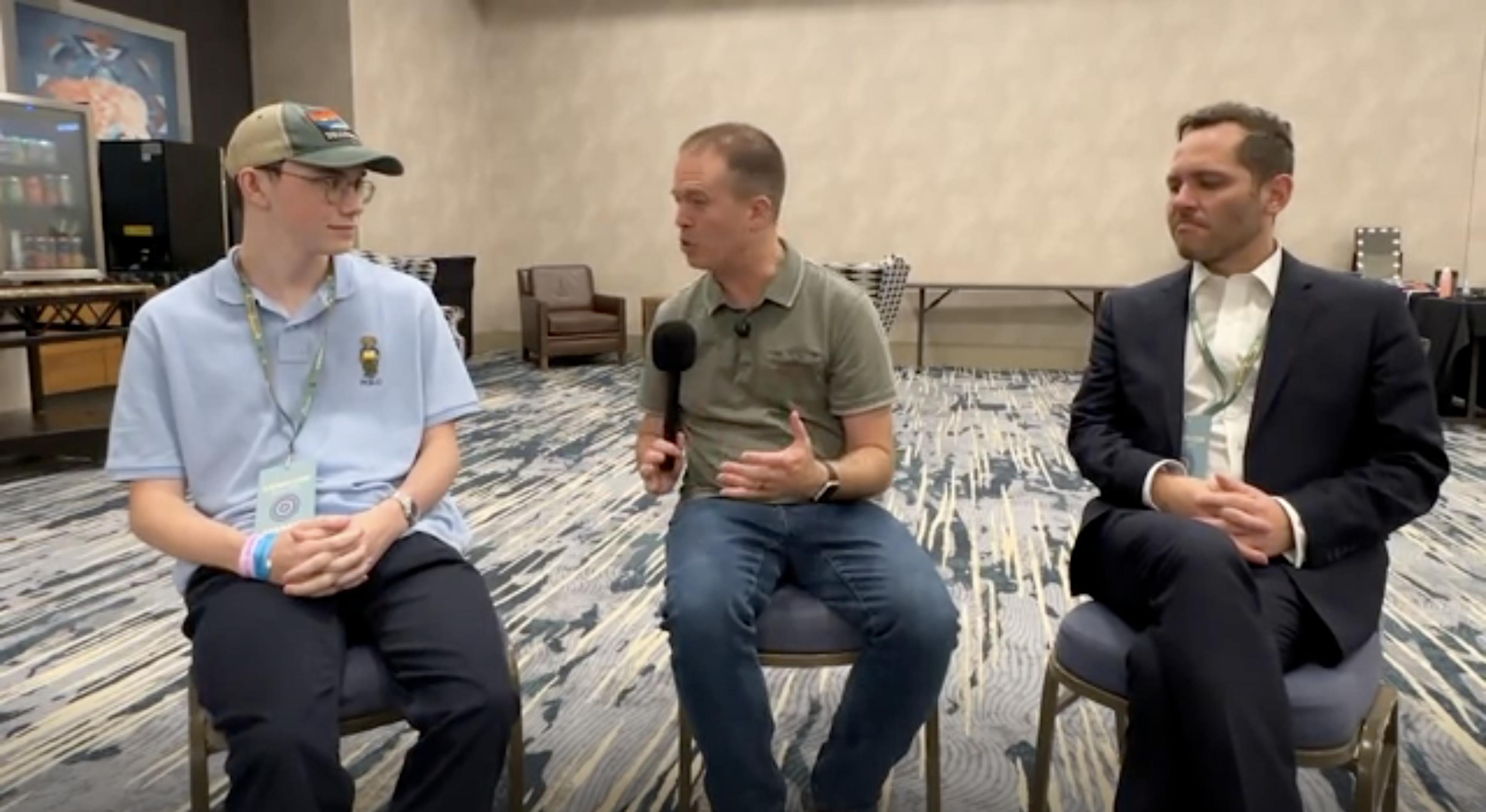 'It's unfathomable': YouTuber banned from Roblox warns parents after predator busts