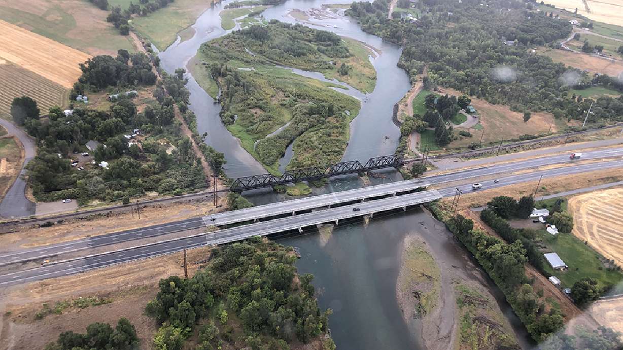 Deputies found a Rexburg man's body Wednesday night after he jumped into the Snake River from the Lorenzo Bridge and swam to a nearby island during a traffic stop.