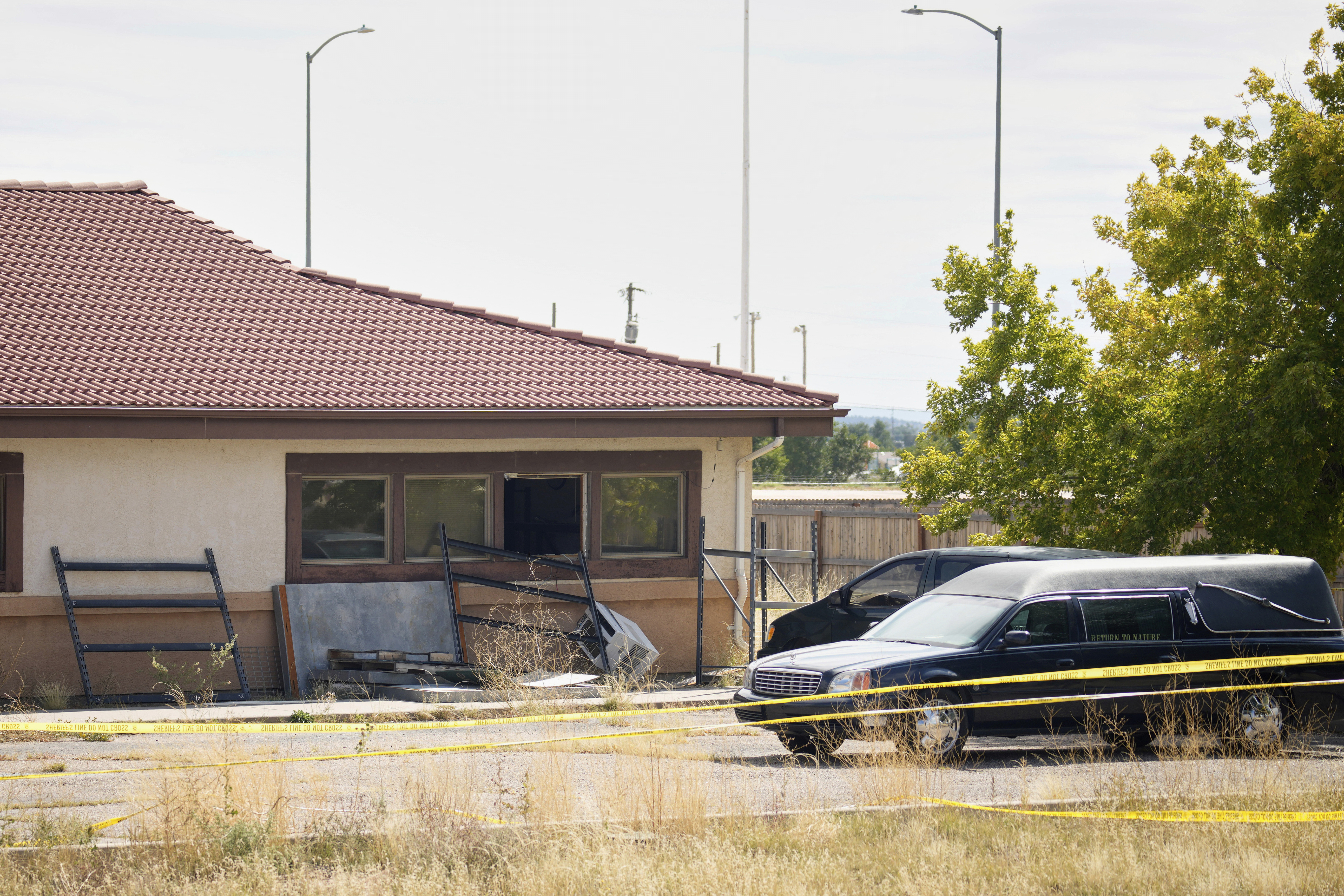 Colorado funeral home director who acknowledged abusing 191 corpses withdraws guilty plea
