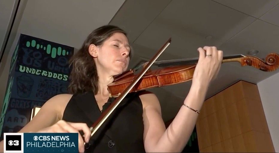  A violinist's music comforted people in New York City after 9/11 — when she was just 11 years old