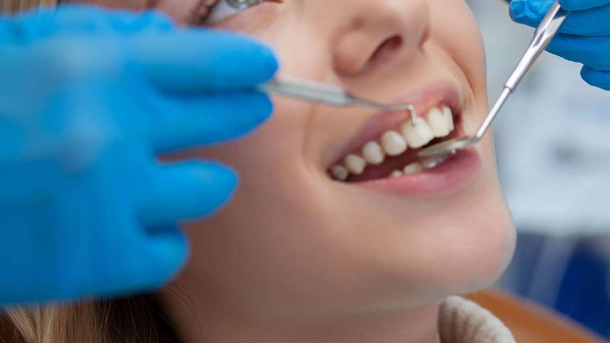 New study finds following the Mediterranean diet reduces your risk of gum disease.