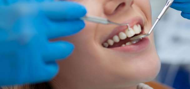 Mediterranean diet reduces risks of gum disease and inflammation, study shows