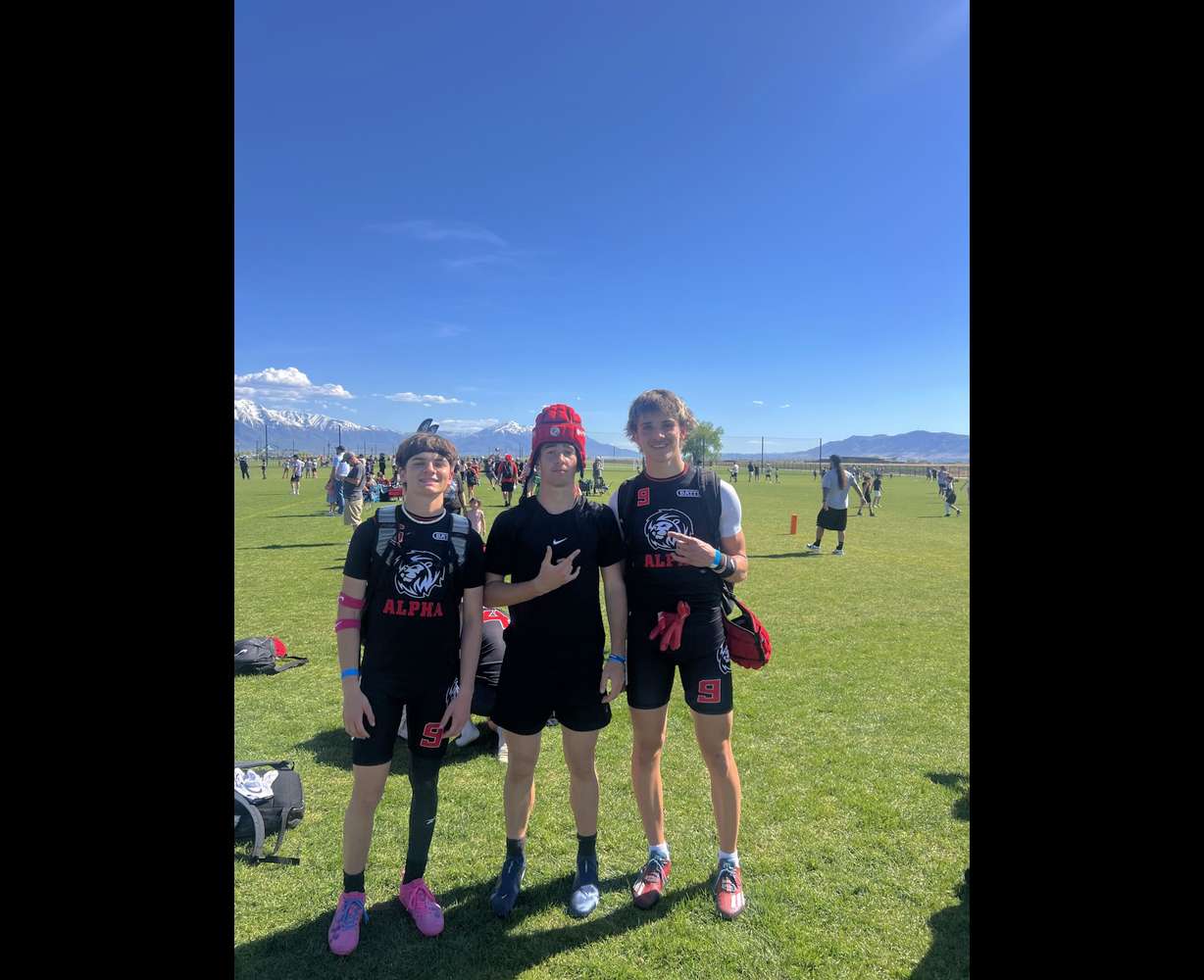 Cru Morrison (far right) with his teammates.