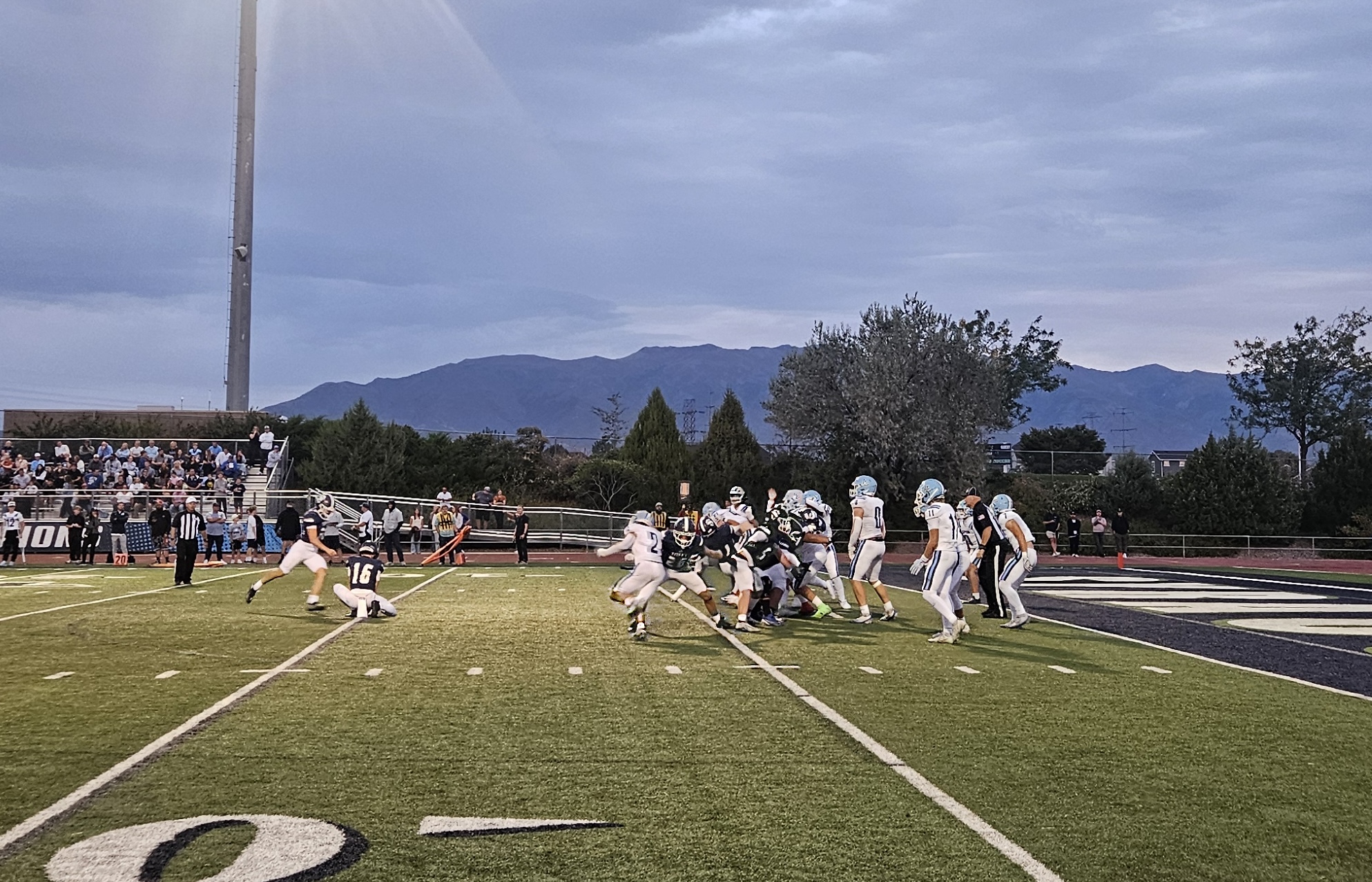 Hall, Wight have big games as Syracuse football rolls past Layton