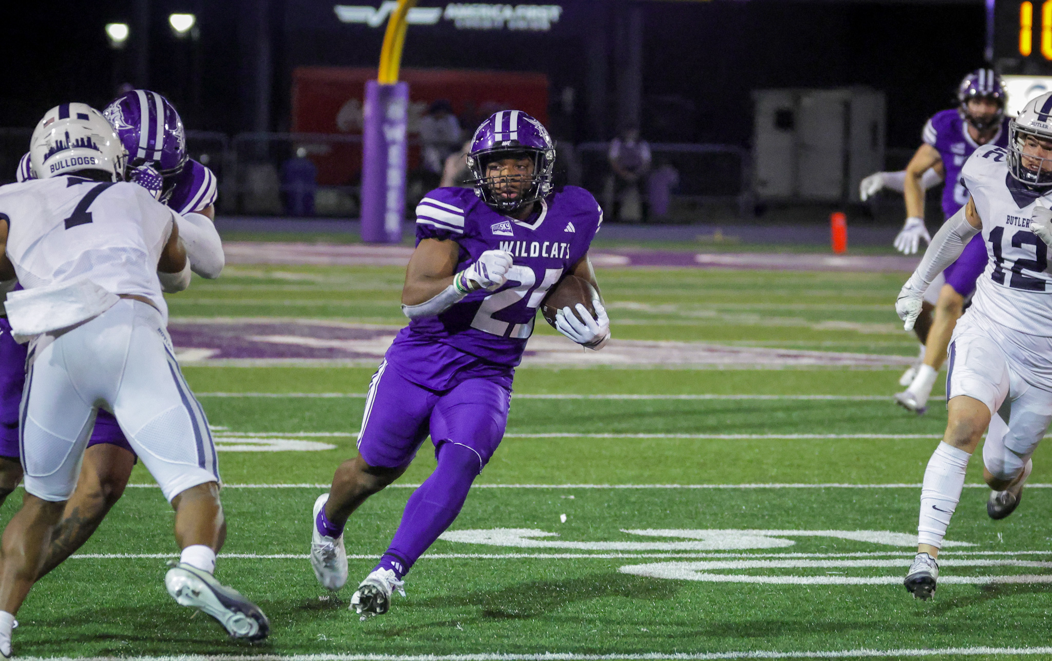 Weber State survives Butler's late push, takes 38-24 victory in home opener