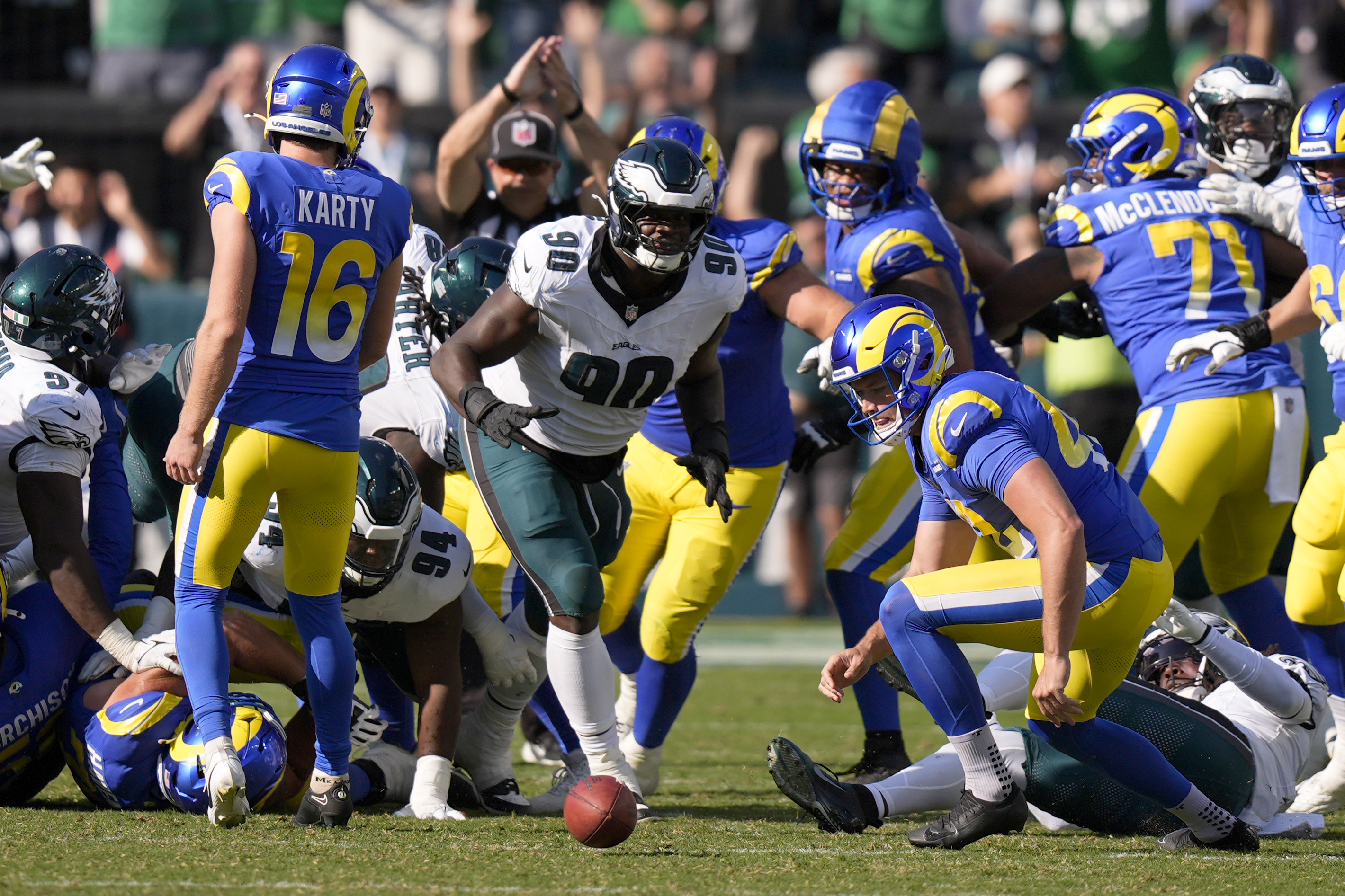 Have You Seen This? NFL chaos: 4 blocked field goals in Sunday thriller