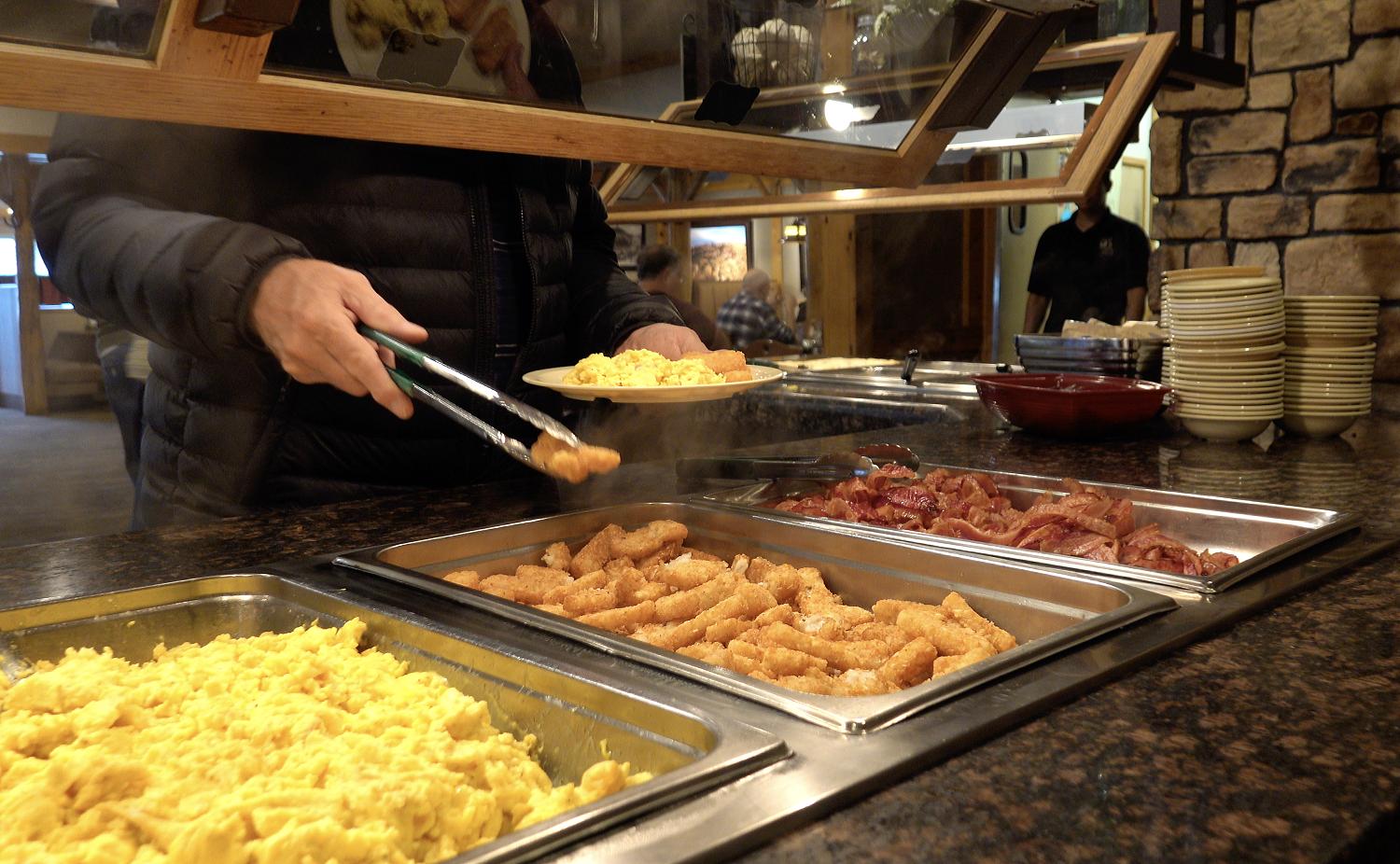 Discover the ultimate family retreat: Ruby's Inn near Bryce Canyon