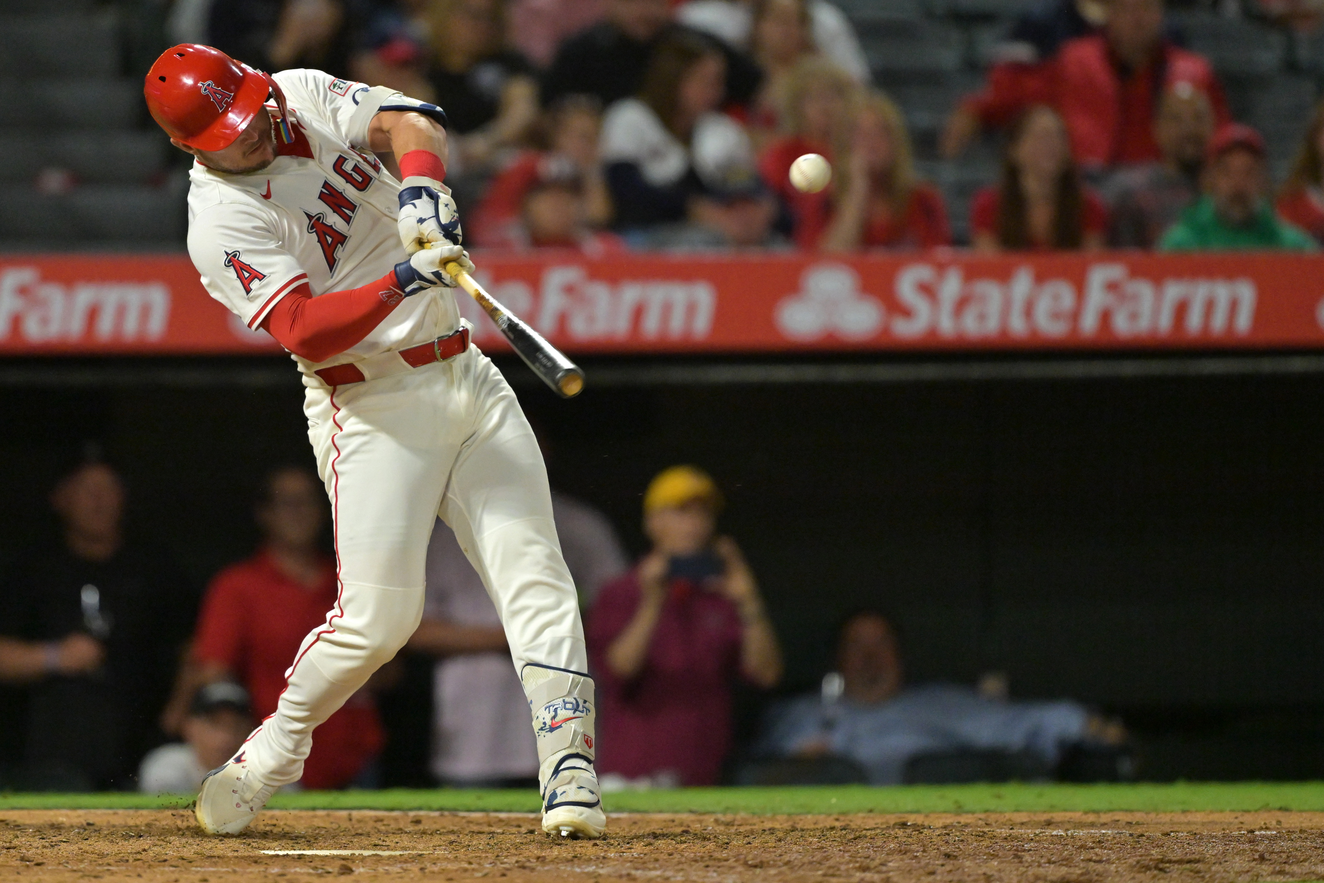 Los Angeles Angels' Mike Trout hits a solo home run during the eighth inning of a baseball game against the Houston Astros, Friday, Sept. 26, 2025, in Anaheim, Calif. 