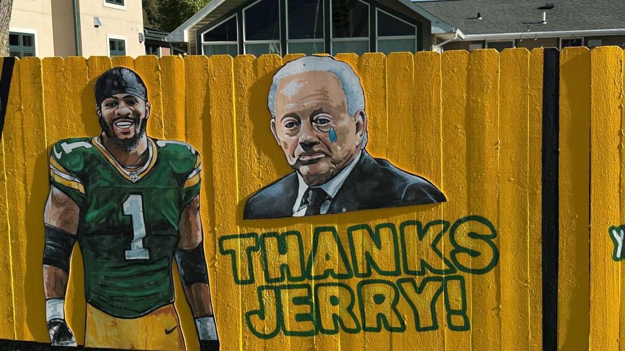 A sign outside a home across the street from Lambeau Field thanks Dallas Cowboy's owner Jerry Jones for trading Micah Parsons to the Green Bay Packers in Green Bay, Wis., on Thursday, Sept. 25, 2025.
