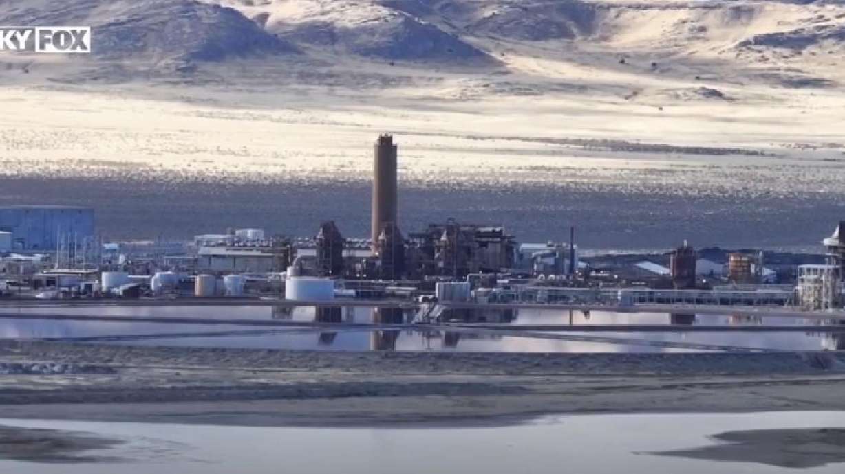 A hearing to decide whether to terminate US Magnesium's leases on the Great Salt Lake has been delayed in light of the company's bankruptcy filing.