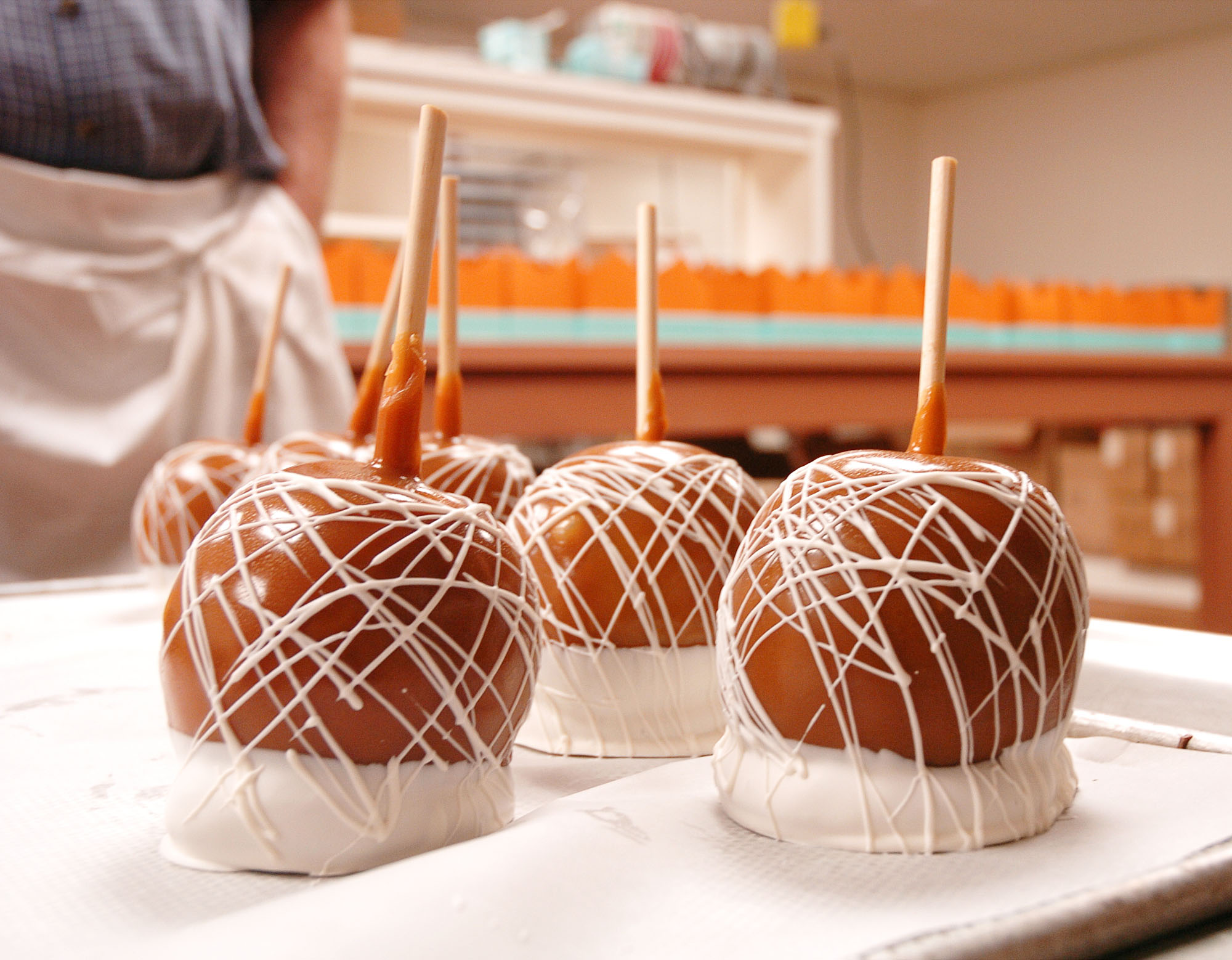 Candied apples are an aesthetic specialty at V Chocolates on Sept. 13, 2005.