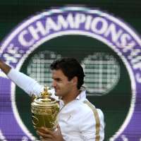 Roger Federer leads the Tennis Hall of Fame nominees. See who else made the list