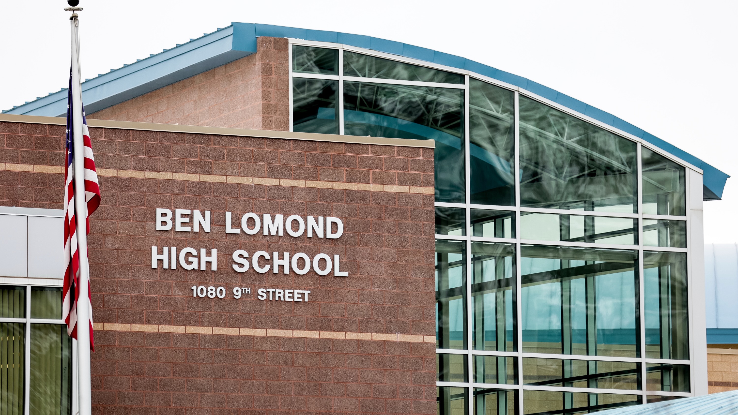 Ogden's Ben Lomond High School evacuated due to bomb threat; search of school continues