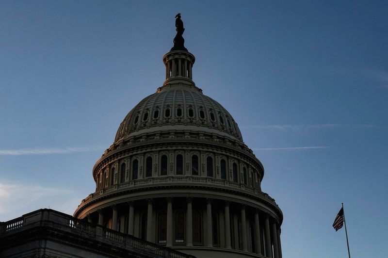 Bid to end shutdown fails in Senate again as Trump freezes aid to Chicago
