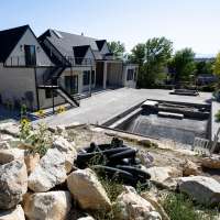 How will the federal government shutdown affect mortgage rates?