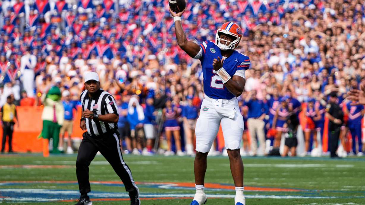 Florida quarterback DJ Lagway passes the ball during the first half of an NCAA college football game against Texas, Saturday, Oct. 4, 2025, in Gainesville, Fla.