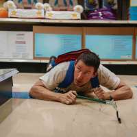 Review: 'Roofman' is full of heart and humor, making for a true story worth watching