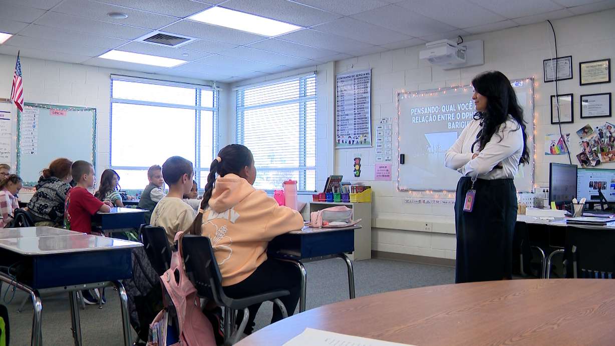 Ketelyn Chaves teaches her fifth graders at Rose Springs Elementary School, Tuesday. Chaves turned Saturday's flooding into a science lesson.