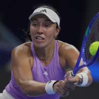 Sabalenka's Wuhan winning streak reaches 19 matches. Swiatek and Gauff also advance